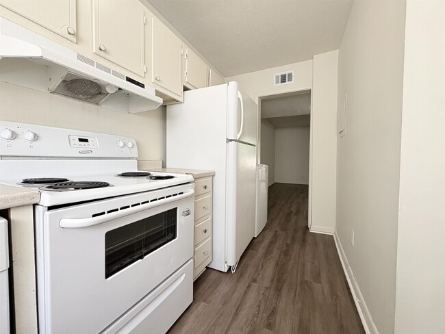 Photo - 1734 Hartsfield Rd