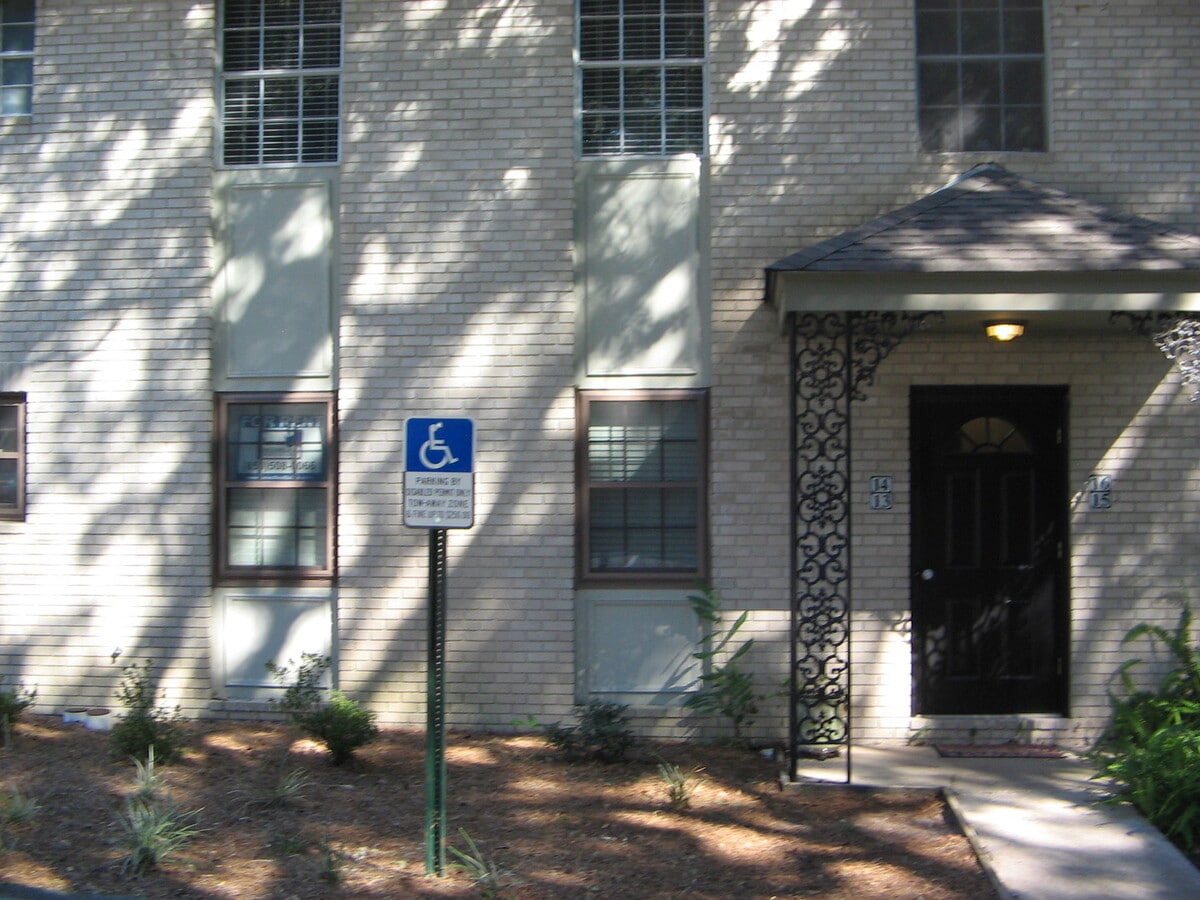 2/2 Condo In The Midtown At Merridian Community...$1400.00 Per Month - 2/2 Condo In The Midtown At Merridian Community...$1400.00 Per Month