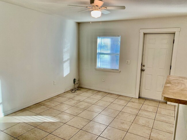 Photo - 2 bed 2 bath close to downtown Bradenton
