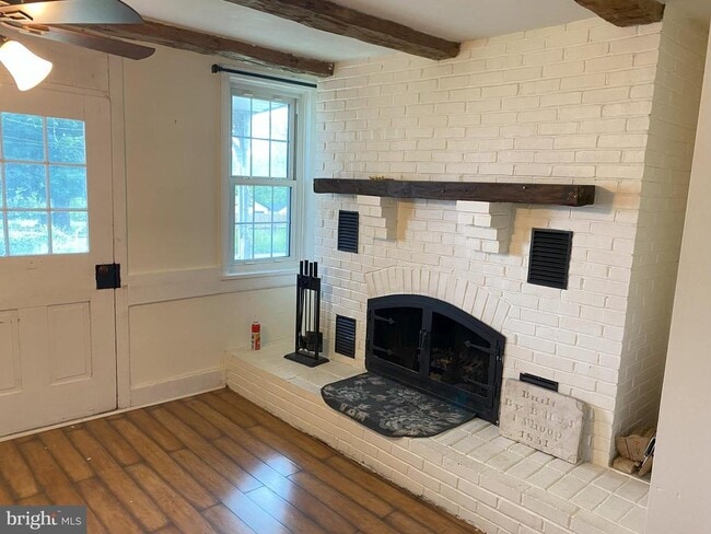 Building Photo - 7097 Union Deposit Rd