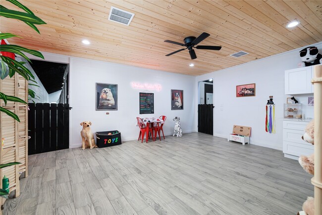 Photo - 12826 Hill Dr