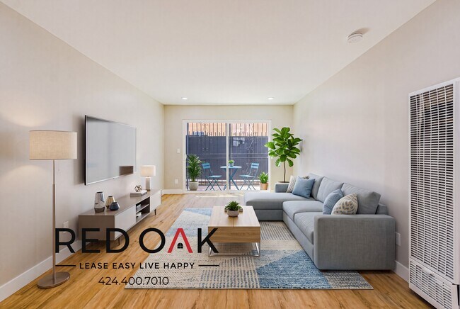 Building Photo - 921 W 82nd St Unit 2