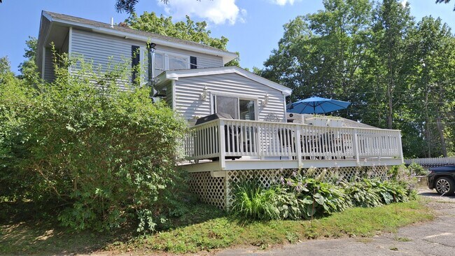 574 Main St