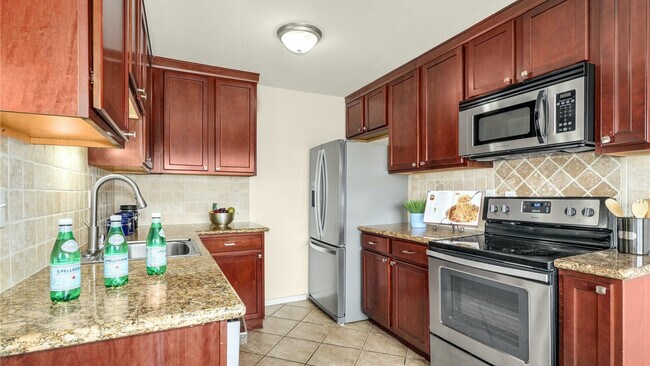 Photo - 1422 NW 63rd St