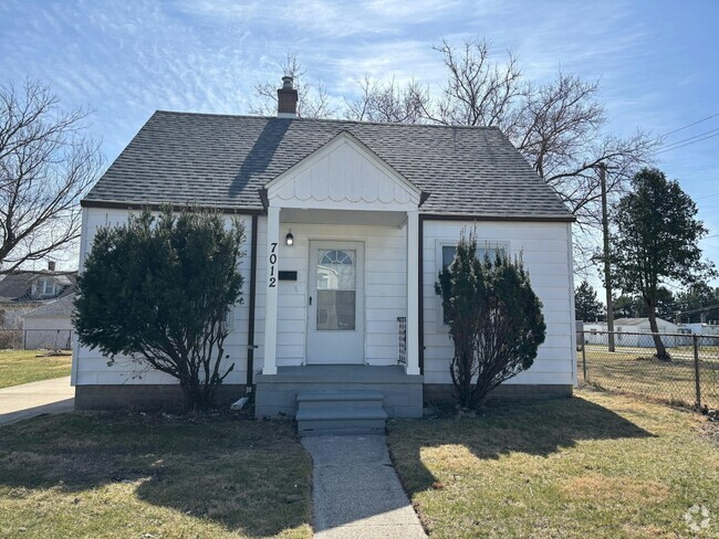 Building Photo - 7012 Cadillac Ave Rental