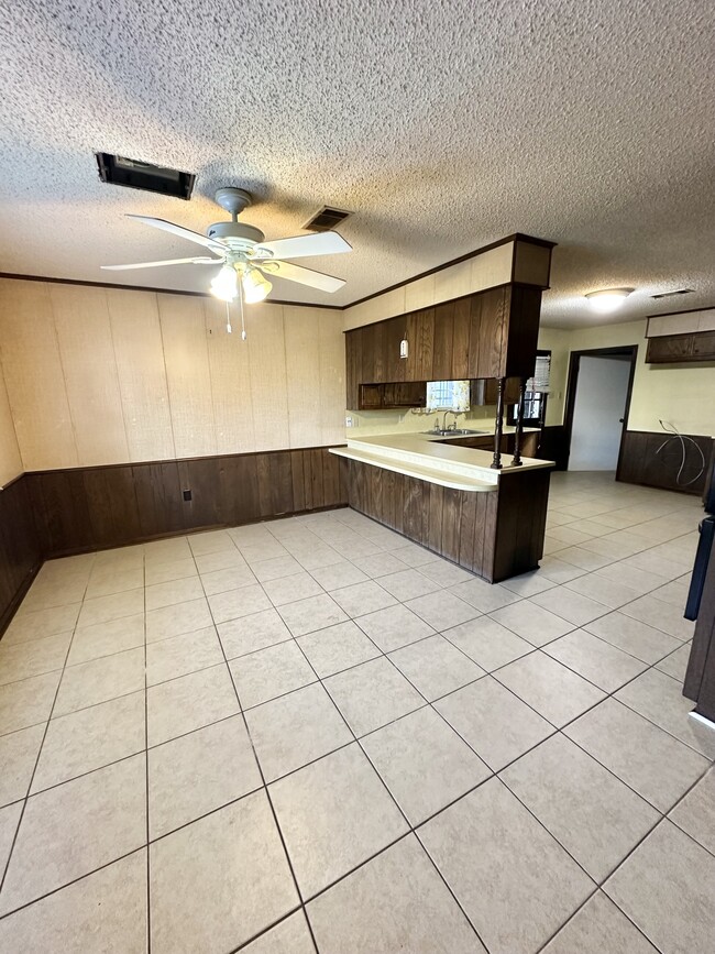 Photo - 3572 Madeira Dr