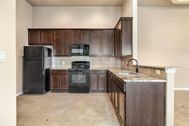 Photo - 3 BEDROOM DUPLEX LOCATED IN NEW BRAUNFELS, TEXAS!