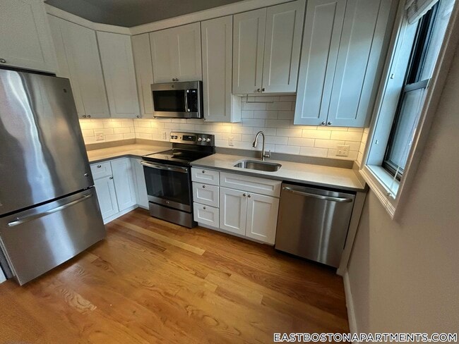 Photo - 151-153 Meridian St. Unit 2