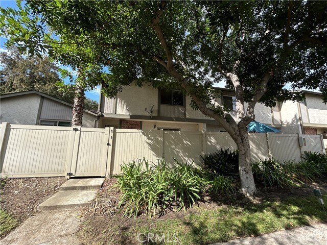 Building Photo - 511 D St Rental