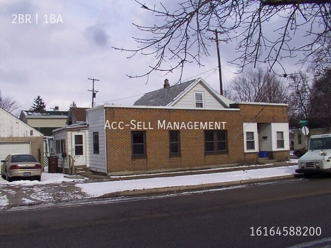 Building Photo - 501 11th St NW Unit 1