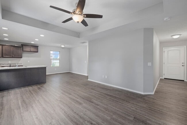 Photo - Willard 3 Bedroom Rental Home with fenced ...