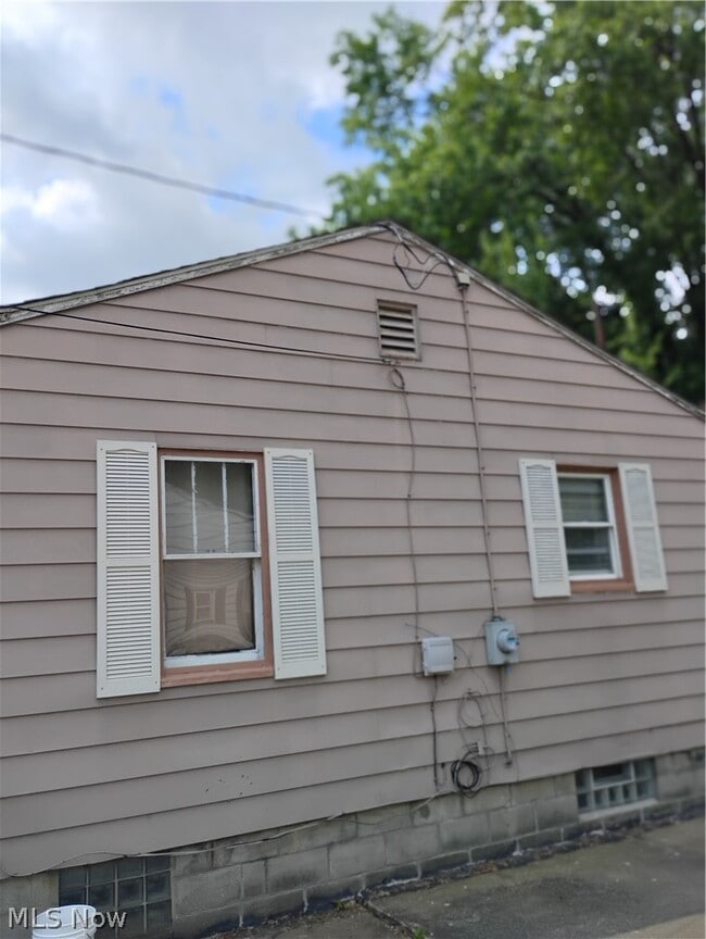 Photo - 3446 Hadley Ave