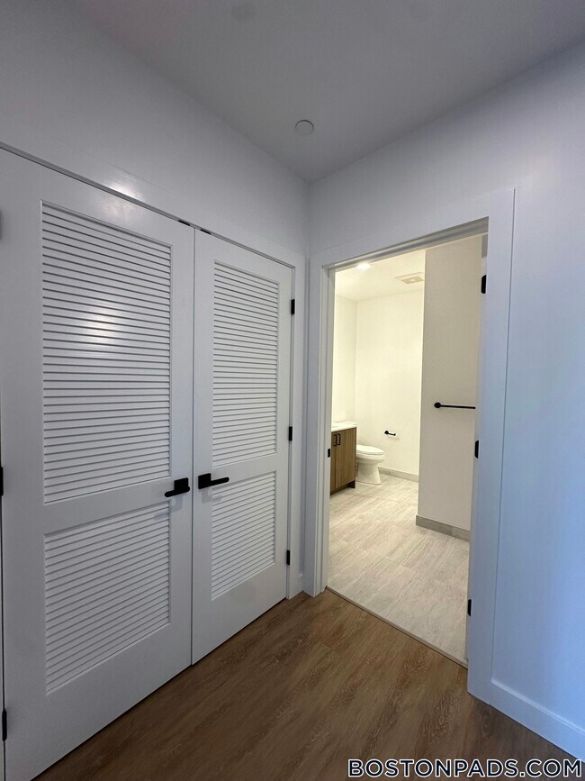 Photo - 199 Gardner St Unit 211