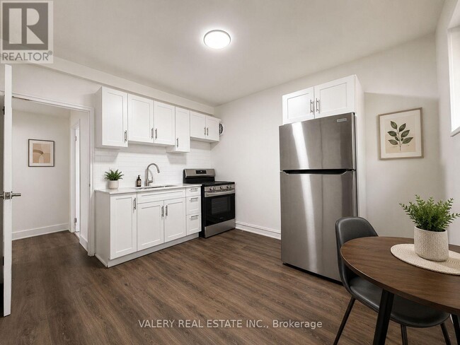 Photo - 69 Cartwright St Unit 2A