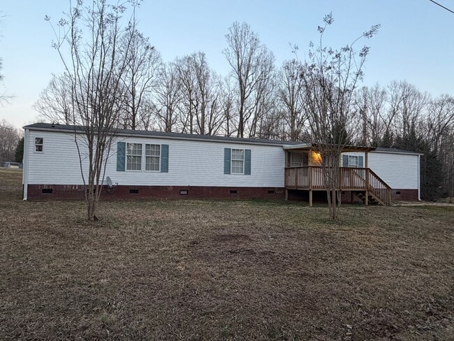 Building Photo - For Rent Advance