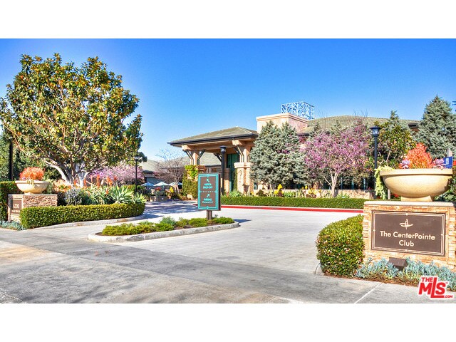 Building Photo - 5831 Seawalk Dr Unit 416