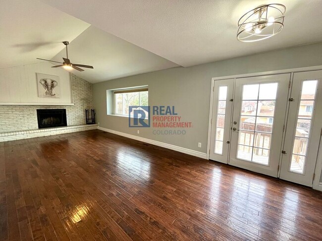 Photo - 3670 Gingham Way