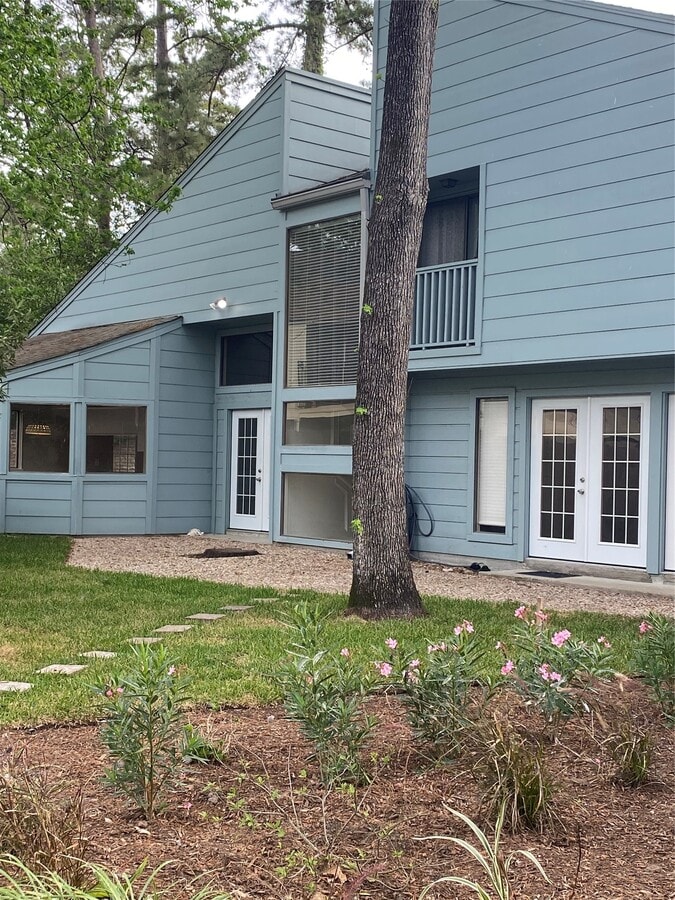 Photo - 3126 E Lake Cres Dr