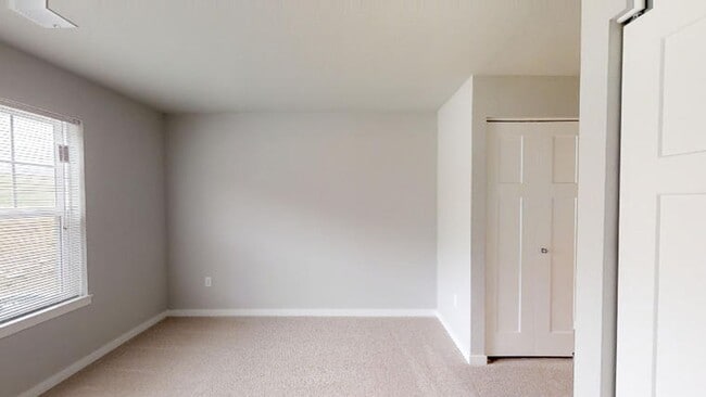 Photo - Condo Style Lower 1 Bedroom 1 Bathroom Apartment is Available Unit 21