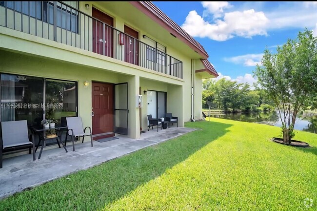 Building Photo - 3258 NW 104th Ave Unit 3258 Rental