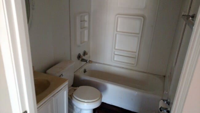 Photo - 313 Hickory St