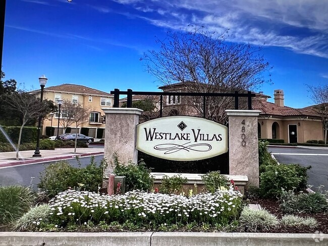 Building Photo - Available Now!  Highly desirable Westlake ... Rental