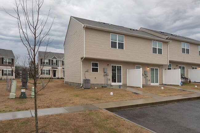 Photo - 3 bedroom, 2.5 bathroom townhouse.