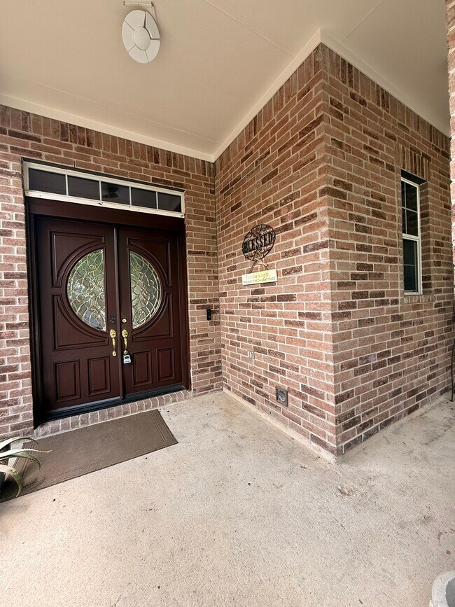 Photo - 23603 Maple Vista Ln