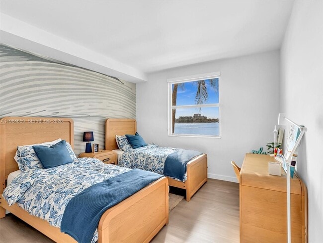 Photo - 17150 N Bay Rd Unit 2205