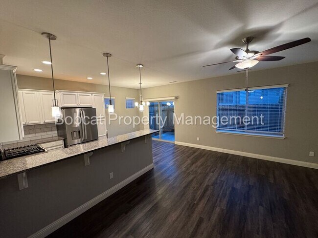 Photo - 1299 Saltern Dr