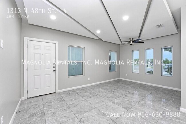 Photo - 1313 N 48th St Unit 4