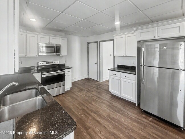 Photo - 516 4th St