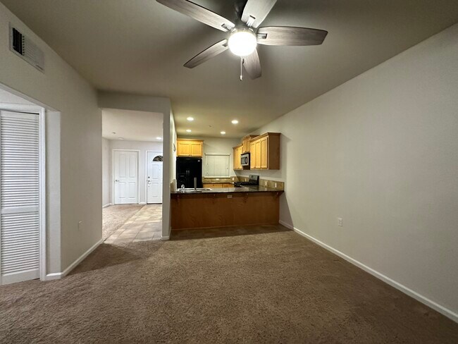 Photo - 4930 Dover Ln Unit 1509