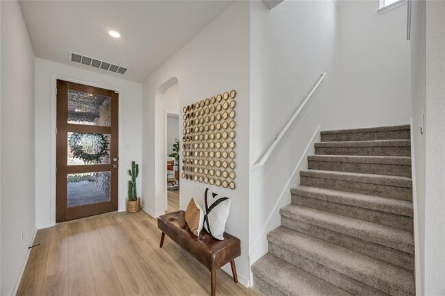 Photo - 1905 Red Berry Pass