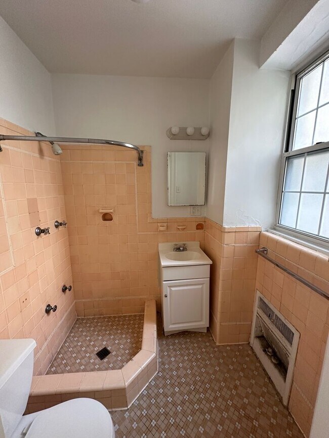 New King Edward Apartments Pittsburgh, PA