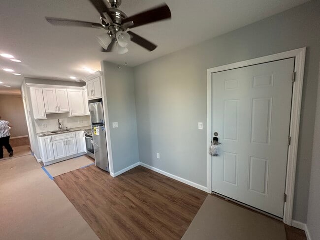 Photo - 8 Judd Sq Unit Apt 3