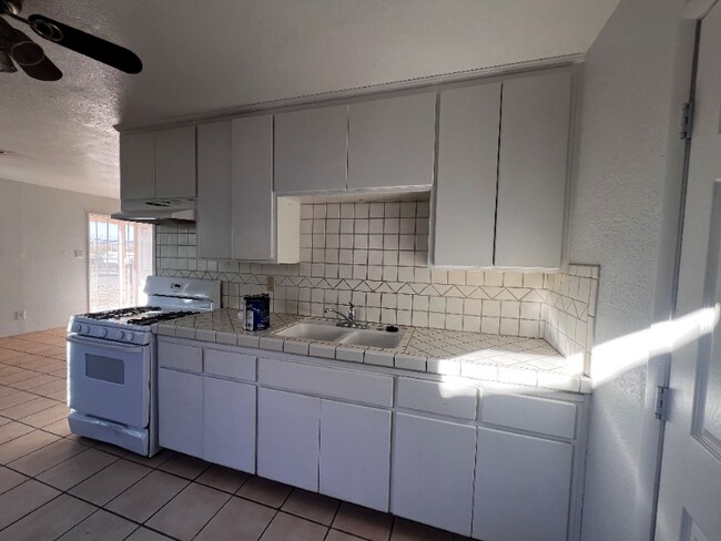 Photo - 137 San Carlos St