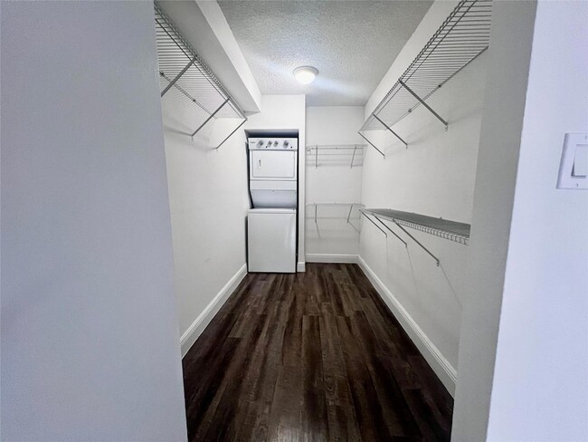 Photo - 19455 NE 10th Ave Unidad 5-507