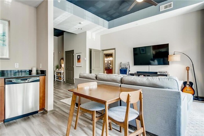 Photo - 3400 Malone Dr Unit 107