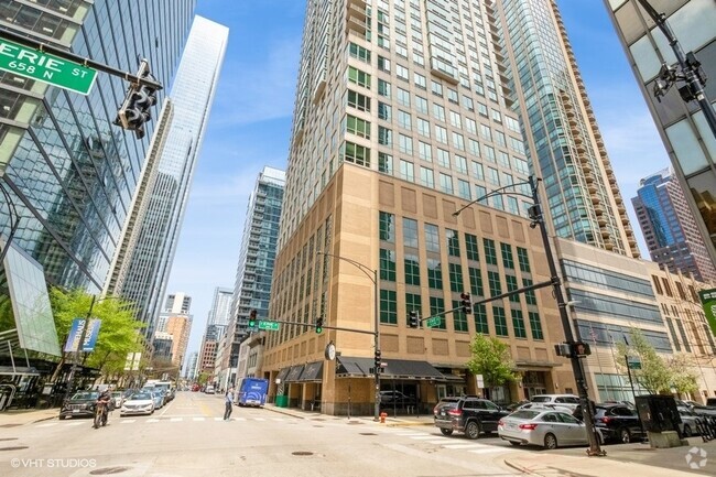 Building Photo - 2 E Erie St Unit 3505 Rental