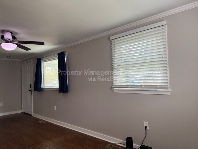 Photo - 308 New Rand Rd