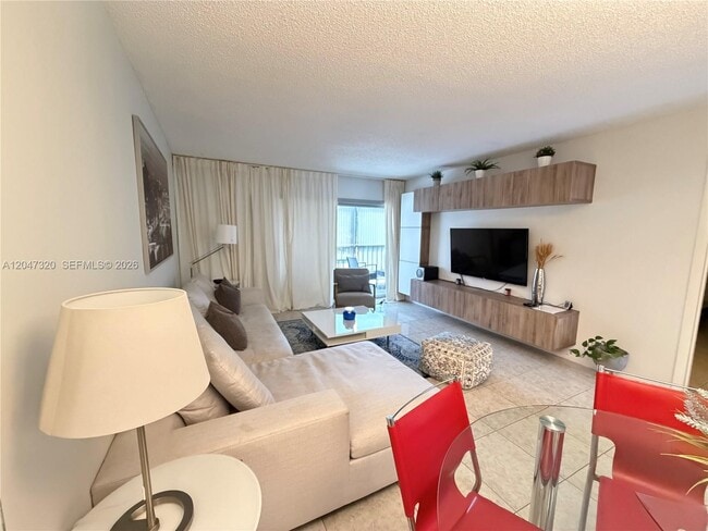 Building Photo - 201 178th Dr Unit 304