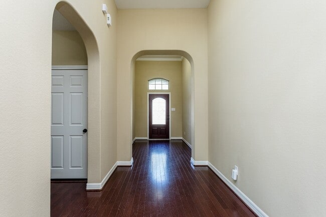 Photo - 7810 Deep Green Dr
