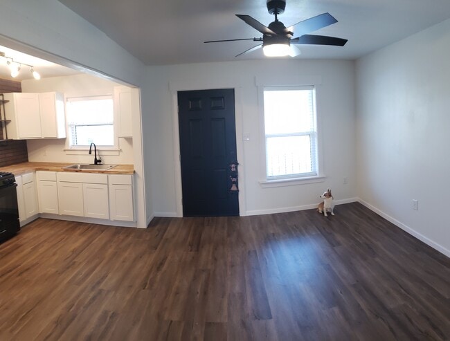 Photo - HomeTown Studios