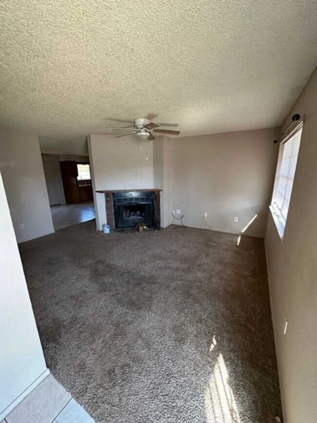 Photo - 650 Corsicana Ave
