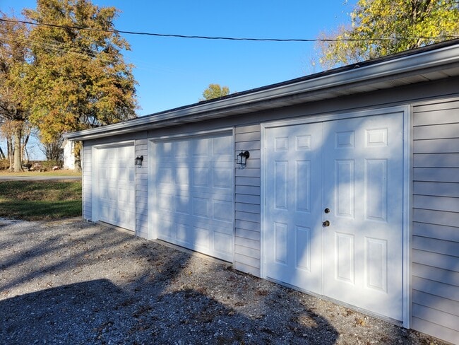 Photo - 8602 Fruit Rd