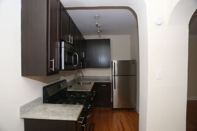 Photo - 4644 N Paulina St Unit 104