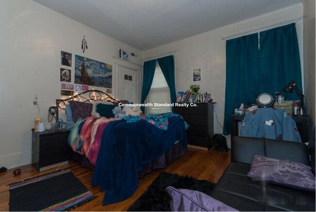 Photo - 14 Ashford St Unit 4