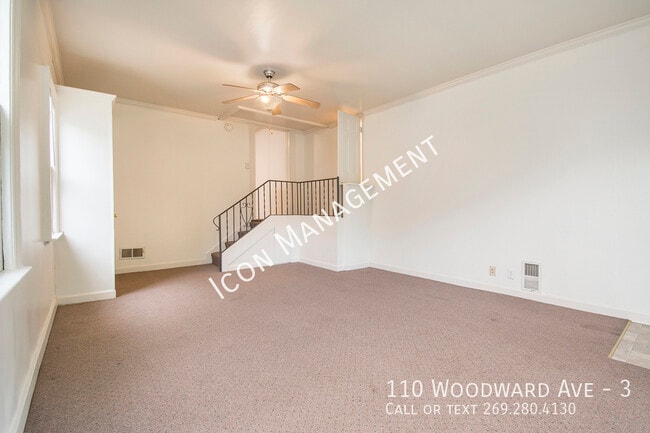 Photo - 110 Woodward Ave Unidad 3