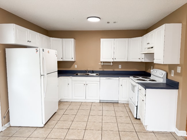 Photo - 304 Spring Creek Dr